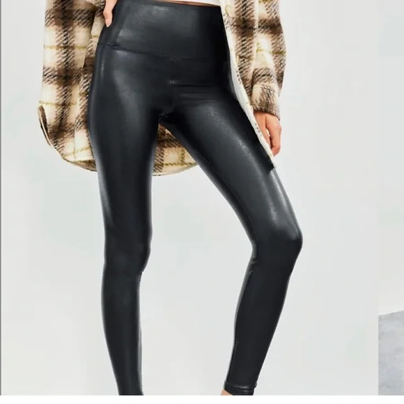 ARITZIA WILFRED DARIA LEGGINGS - Picture 12 of 16